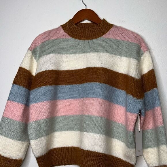 A Collective Story Stripe Pullover Sweater Size Medium - Picture 7 of 8
